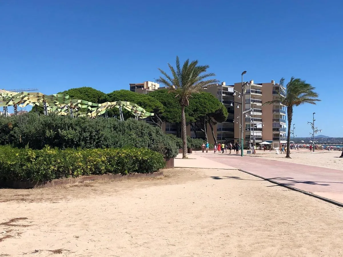 Pineda Beach 1A Linea De Mar & Parking La Pineda Lejlighed