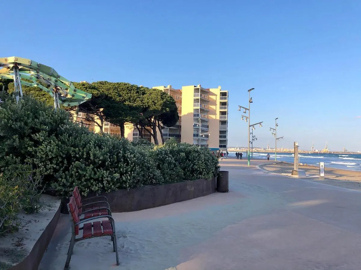 Pineda Beach 1A Linea De Mar & Parking La Pineda 0*,