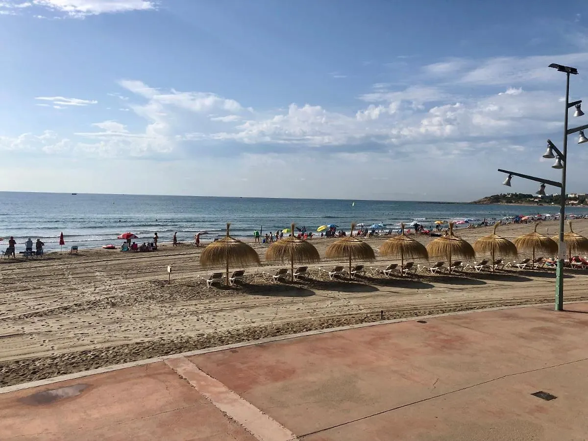 Apartamento Pineda Beach 1a línea de mar&parking La Pineda